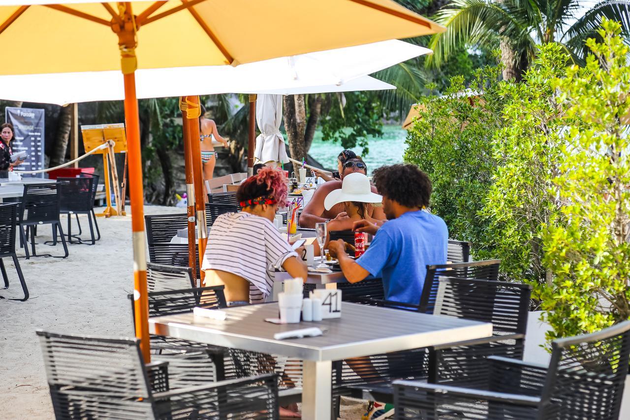 Paradise Beach Backpackers Hostel Patong Buitenkant foto