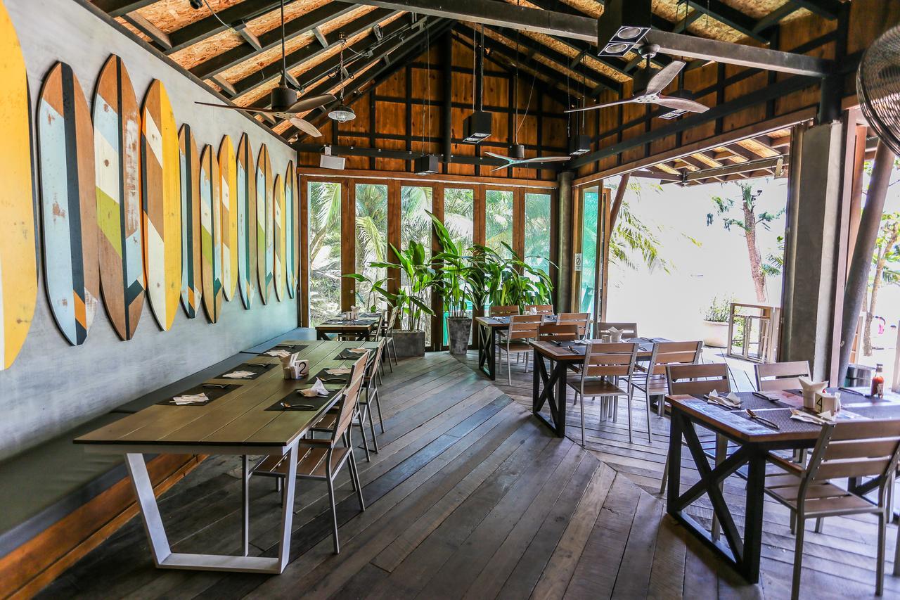 Paradise Beach Backpackers Hostel Patong Buitenkant foto