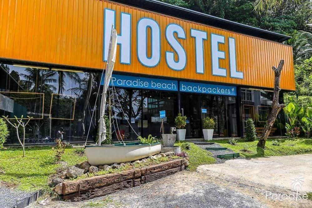 Paradise Beach Backpackers Hostel Patong Buitenkant foto